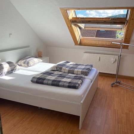 Eigene Wohnung Im Dreifamilienhaus Oberstenfeld Extérieur photo