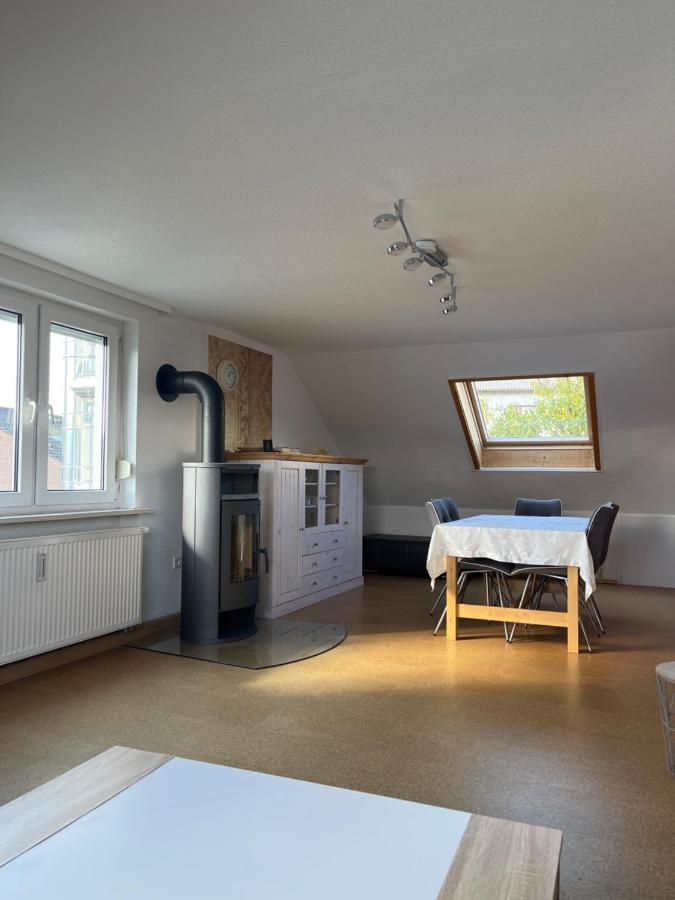 Eigene Wohnung Im Dreifamilienhaus Oberstenfeld Extérieur photo